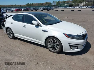 2014 Kia Optima SXL Turbo with VIN 5XXGR4A62EG283618, listed as a IAAI auction lot 42143349 with 82,070 mi miles and . Bid and sale history available at DreamBid. Image 1.