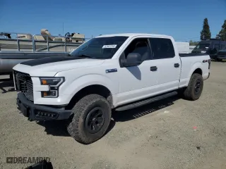 2016 Ford F-150 XLT with VIN 1FTFW1EFXGKE04983, listed as a Copart auction lot 52567255 with 176,350 mi miles and Salvage Title. Bid and sale history available at carsss.com. Image 1.