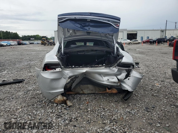 2019 Dodge Charger Police with VIN 2C3CDXATXKH627424, listed as a Copart auction lot 61445815 with 122,296 mi miles and Salvage title. Bid and sale history available at DreamBid. Image 6.