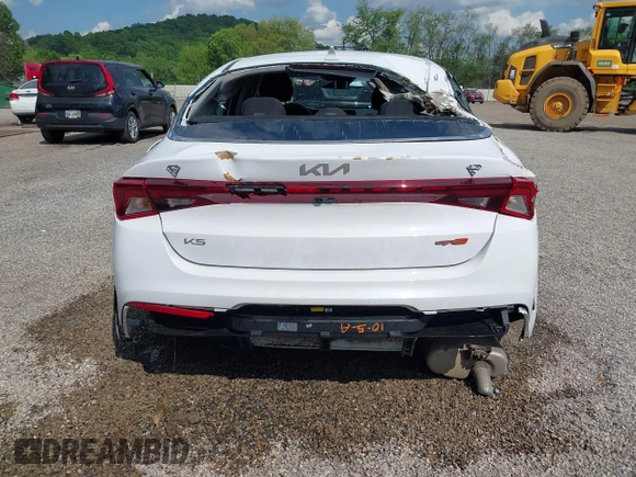 2023 Kia K5 LXS z VIN 5XXG14J25PG189448, wystawiony jako IAAI lot #42258739 z przebiegiem 29 188 mil mil oraz . Historia ofert i sprzedaży dostępna na DreamBid. Obrazek 17.