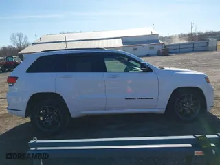 2019 Jeep Grand Cherokee Limited with VIN 1C4RJFBG8KC584604, listed as a IAAI auction lot 41460093 with 61,695 mi miles. Bid and sale history available at carsss.com. Image 13.