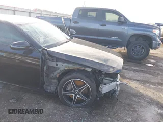 2018 Mercedes-Benz E-Class E 300 with VIN WDDZF4JB0JA299018, listed as a IAAI auction lot 41364406 with 89,697 mi miles. Bid and sale history available at carsss.com. Image 6.