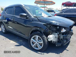 2019 Nissan Kicks SV z VIN 3N1CP5CU5KL481294, wystawiony jako IAAI lot #42298841 z przebiegiem 63 402 mil mil oraz . Historia ofert i sprzedaży dostępna na DreamBid. Obrazek 1.