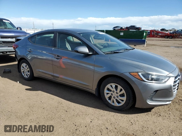 2018 Hyundai Elantra SE z VIN KMHD74LF5JU668225, wystawiony jako Copart lot #57252815 z przebiegiem 61 890 mil mil oraz Tytuł czysty. Historia ofert i sprzedaży dostępna na DreamBid. Obrazek 4.