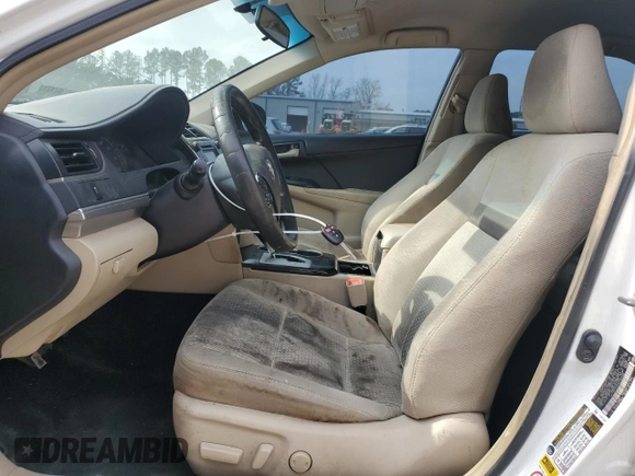 2014 Toyota Camry L with VIN 4T1BF1FKXEU462292, listed as a Copart auction lot 44062445 with 172,634 mi miles and Salvage Title. Bid and sale history available at carsss.com. Image 7.
