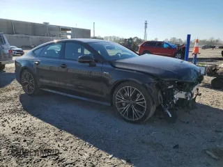 2018 Audi A7 Prestige with VIN WAU23AFC5JN005476, listed as a Copart auction lot 41660144 with 58,105 mi miles. Bid and sale history available at carsss.com. Image 4.