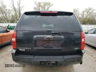 2011 Chevrolet Suburban LT z VIN 1GNSKJE37BR272949, wystawiony jako Copart lot #55329935 z przebiegiem 211 997 mil mil oraz Nie do naprawy • Non repairable. Historia ofert i sprzedaży dostępna na DreamBid. Obrazek 6.