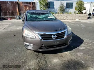 2014 Nissan Altima 2.5 S with VIN 1N4AL3APXEN256817, listed as a Copart auction lot 50710245 with 152,757 mi miles and Salvage Title. Bid and sale history available at carsss.com. Image 10.