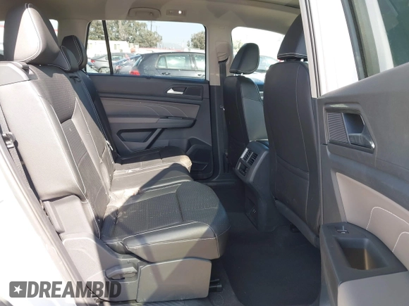 2023 Volkswagen Atlas SEL with VIN 1V2BR2CA7PC527099, listed as a IAAI auction lot 42099076 with 13,710 mi miles and . Bid and sale history available at DreamBid. Image 8.
