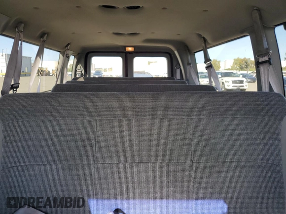 2000 Ford Econoline Passenger XL with VIN 1FBSS31L5YHA97193, listed as a Copart auction lot 49145725 with 134,790 mi miles and Salvage Title. Bid and sale history available at DreamBid. Image 10.