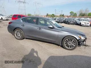 2020 Infiniti Q50 Luxe z VIN JN1EV7ARXLM253212, wystawiony jako IAAI lot #42080758 z przebiegiem 103 200 mil mil oraz . Historia ofert i sprzedaży dostępna na DreamBid. Obrazek 1.