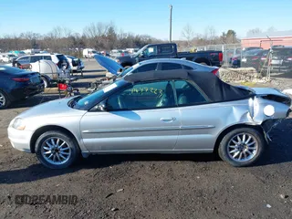 2002 Chrysler Sebring Limited with VIN 1C3EL65R12N352389, listed as a IAAI auction lot 41647223 with 207,147 mi miles and . Bid and sale history available at DreamBid. Image 13.