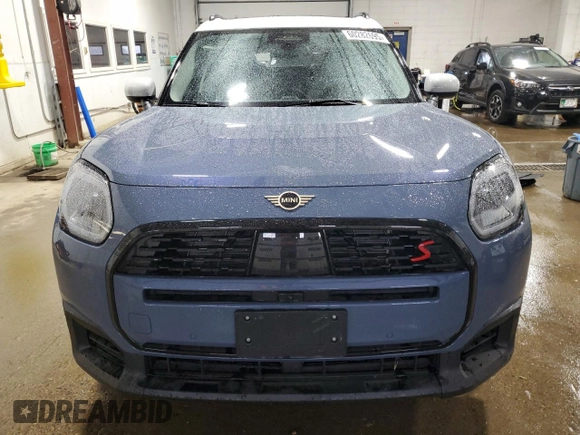 2025 MINI Countryman S z VIN WMZ23GA07S7R42869, wystawiony jako Copart lot #60282695 z przebiegiem 5 456 mil mil oraz Szkoda całkowita • Salvage title. Historia ofert i sprzedaży dostępna na DreamBid. Obrazek 5.