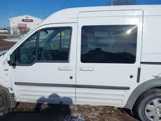 2012 Ford Transit Connect XLT z VIN NM0KS9BN0CT120770, wystawiony jako IAAI lot #41418324 z przebiegiem 208 975 mil mil oraz . Historia ofert i sprzedaży dostępna na DreamBid. Obrazek 14.