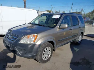 2006 Honda CR-V EX with VIN JHLRD68886C020368, listed as a IAAI auction lot 41814662 with 188,879 mi miles. Bid and sale history available at carsss.com. Image 17.