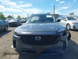 2024 Mazda CX-50 S Premium z VIN 7MMVABDM7RN160582, wystawiony jako IAAI lot #42312189 z przebiegiem 43 210 mil mil oraz . Historia ofert i sprzedaży dostępna na DreamBid. Obrazek 12.