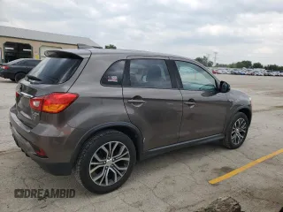 2018 Mitsubishi Outlander SE with VIN JA4AP3AW7JU017631, listed as a Copart auction lot 60371995 with 155,594 mi miles and Clean title. Bid and sale history available at DreamBid. Image 3.