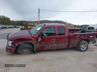 2013 Chevrolet Silverado 1500 LT with VIN 1GCRKSE72DZ273042, listed as a IAAI auction lot 41485356 with 179,279 mi miles and . Bid and sale history available at DreamBid. Image 6.