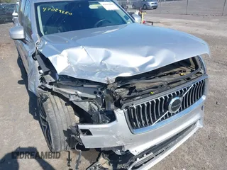 2022 Volvo XC90 Momentum with VIN YV4A22PK7N1845461, listed as a IAAI auction lot 42029880 with 37,794 mi miles and . Bid and sale history available at DreamBid. Image 6.