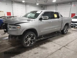 2020 Ram 1500 Limited with VIN 1C6SRFHT9LN119146, listed as a IAAI auction lot 41582521 with 115,886 mi miles. Bid and sale history available at carsss.com. Image 18.