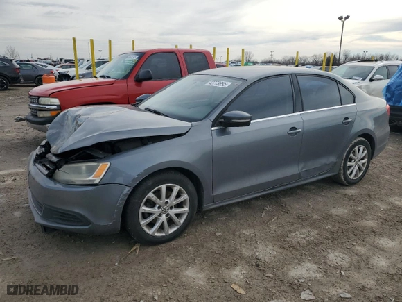 2013 Volkswagen Jetta Sedan SE with VIN 3VWDX7AJ7DM427043, listed as a Copart auction lot 43773395 with 200,069 mi miles and Salvage Title. Bid and sale history available at carsss.com. Image 1.
