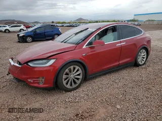 2017 Tesla Model X 90D z VIN 5YJXCBE21HF065741, wystawiony jako Copart lot #54749025 z przebiegiem 96 344 mil mil oraz Szkoda całkowita • Salvage title. Historia ofert i sprzedaży dostępna na DreamBid. Obrazek 1.