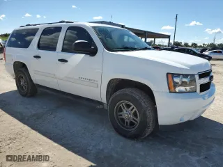 2009 Chevrolet Suburban LS with VIN 1GNFC16089R191553, listed as a Copart auction lot 46840045 with 144,334 mi miles and Salvage Title. Bid and sale history available at carsss.com. Image 4.