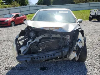 2015 Nissan Note SV with VIN 3N1CE2CP0FL436056, listed as a Copart auction lot 52378195 with 156,383 mi miles and Salvage Title. Bid and sale history available at DreamBid. Image 5.