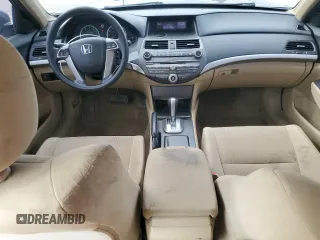 2011 Honda Accord LX z VIN 1HGCP2F34BA088071, wystawiony jako Copart lot #56193615 z przebiegiem 160 850 mil mil oraz Szkoda całkowita • Salvage title. Historia ofert i sprzedaży dostępna na DreamBid. Obrazek 8.