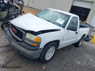 1999 GMC New Sierra 1500 SL with VIN 1GTEC14W0XZ502594, listed as a IAAI auction lot 41386402 with 318,841 mi miles. Bid and sale history available at carsss.com. Image 17.