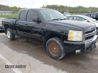 2009 Chevrolet Silverado 1500 LT with VIN 1GCEK29069Z138696, listed as a IAAI auction lot 42034503 with 258,850 mi miles and . Bid and sale history available at DreamBid. Image 1.