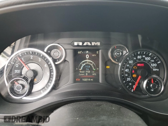 2021 Ram 1500 Big Horn z VIN 1C6RREFT4MN750643, wystawiony jako Copart lot #55787175 z przebiegiem 102 014 mil mil oraz Szkoda całkowita • Salvage title. Historia ofert i sprzedaży dostępna na DreamBid. Obrazek 9.