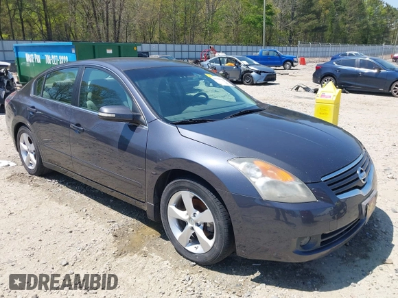2007 Nissan Altima SL with VIN 1N4BL21E17N421976, listed as a IAAI auction lot 39146410 with 111,367 mi miles and . Bid and sale history available at DreamBid. Image 1.