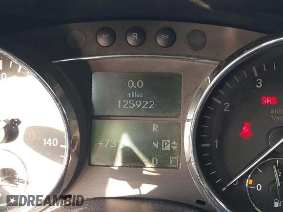 2008 Mercedes-Benz R-Class 3.5L with VIN 4JGCB56E48A073428, listed as a IAAI auction lot 41398278 with 125,922 mi miles. Bid and sale history available at carsss.com. Image 7.