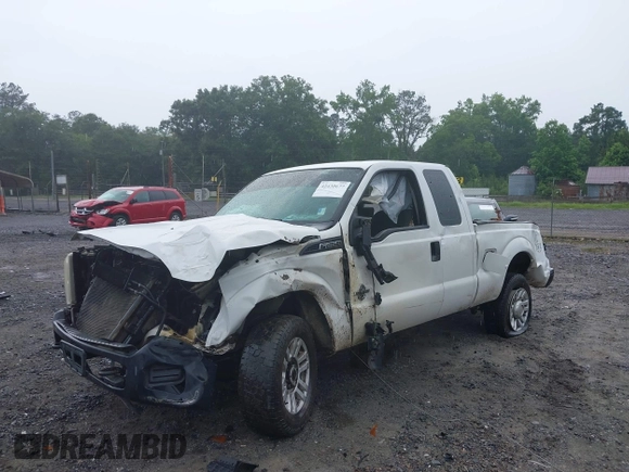 2015 Ford F-250 XLT with VIN 1FT7X2B64FEB25893, listed as a IAAI auction lot 42430677 with 290,675 mi miles and . Bid and sale history available at DreamBid. Image 6.