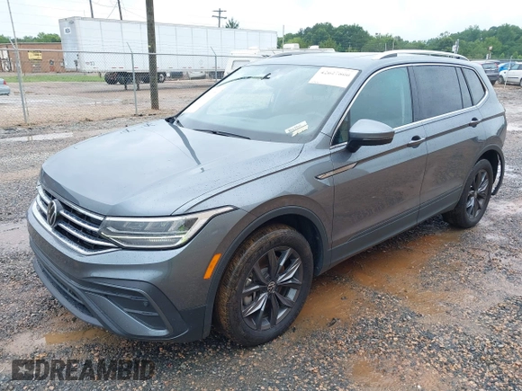 2023 Volkswagen Tiguan SE with VIN 3VVNB7AX4PM042409, listed as a IAAI auction lot 42627800 with 29,016 mi miles and . Bid and sale history available at DreamBid. Image 17.
