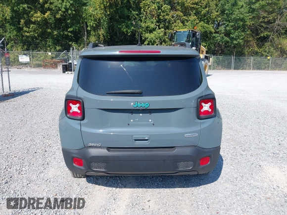 2018 Jeep Renegade Altitude with VIN ZACCJABB8JPH27333, listed as a IAAI auction lot 32404201 with 62,952 mi miles and . Bid and sale history available at DreamBid. Image 16.