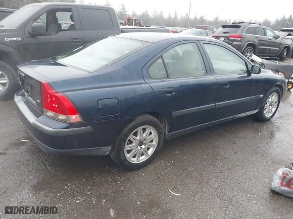 2004 Volvo S60 with VIN YV1RS59V342352524, listed as a IAAI auction lot 41857080 with 1 mi miles. Bid and sale history available at carsss.com. Image 4.