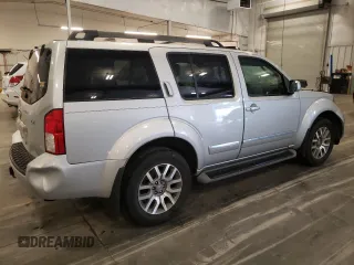 2010 Nissan Pathfinder LE with VIN 5N1AR1NB2AC612478, listed as a Copart auction lot 61053515 with Not provided miles and Non repairable. Bid and sale history available at DreamBid. Image 3.