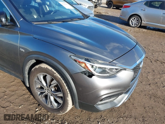 2017 Infiniti QX30 Luxury with VIN SJKCH5CR1HA020547, listed as a IAAI auction lot 41500509 with 64,263 mi miles. Bid and sale history available at carsss.com. Image 6.