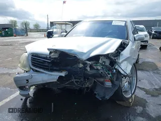 2001 Mercedes-Benz S 320/430/500 with VIN WDBNG70J51A197017, listed as a IAAI auction lot 41936977 with Not Provided miles and . Bid and sale history available at carsss.com. Image 6.