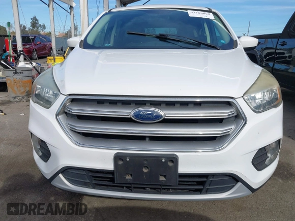 2017 Ford Escape SE z VIN 1FMCU0GD9HUD20265, wystawiony jako IAAI lot #41389092 z przebiegiem 66 778 mil mil oraz . Historia ofert i sprzedaży dostępna na DreamBid. Obrazek 13.