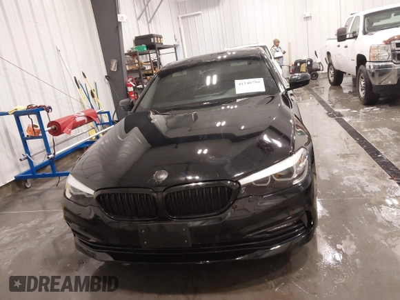 2018 BMW 5 Series 530i with VIN WBAJA5C52JWA37569, listed as a IAAI auction lot 41240799 with 80,116 mi miles and . Bid and sale history available at DreamBid. Image 13.