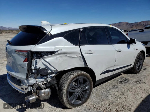 2022 Acura RDX w/A-Spec Package with VIN 5J8TC1H6XNL005572, listed as a Copart auction lot 43142853 with 10,700 mi miles. Bid and sale history available at carsss.com. Image 3.