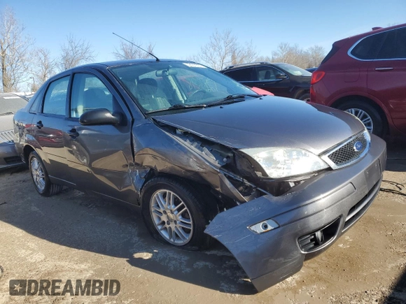 2007 Ford Focus S with VIN 1FAHP34N27W151263, listed as a Copart auction lot 42933324 with 128,598 mi miles and Salvage Title. Bid and sale history available at carsss.com. Image 4.