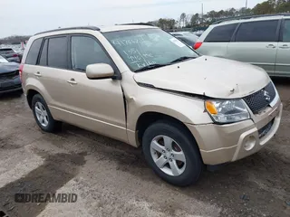 2008 Suzuki Grand Vitara XSport z VIN JS3TD944384102000, wystawiony jako IAAI lot #41706211 z przebiegiem 135 940 mil mil oraz . Historia ofert i sprzedaży dostępna na DreamBid. Obrazek 1.