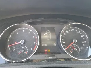 2015 Volkswagen Golf TSI S z VIN 3VW117AU8FM004103, wystawiony jako Copart lot #87642695 z przebiegiem 128 704 mil mil oraz Szkoda całkowita • Salvage title. Historia ofert i sprzedaży dostępna na DreamBid. Obrazek 9.