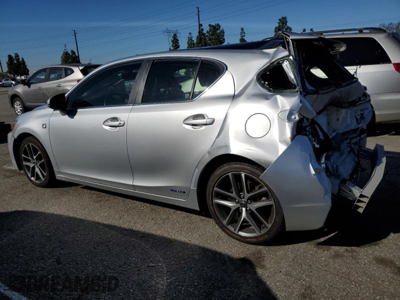 2015 Lexus CT 200h z VIN JTHKD5BH5F2241285, wystawiony jako Copart lot #49502395 z przebiegiem Nie podano mil oraz Szkoda całkowita • Salvage title. Historia ofert i sprzedaży dostępna na DreamBid. Obrazek 2.