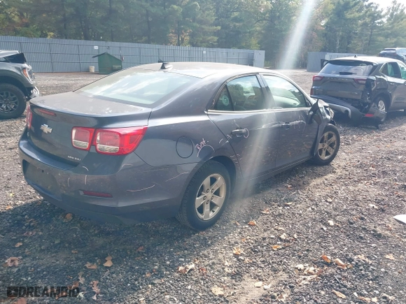 2013 Chevrolet Malibu LS with VIN 1G11B5SA3DF335413, listed as a IAAI auction lot 40515256 with 101,003 mi miles. Bid and sale history available at carsss.com. Image 4.