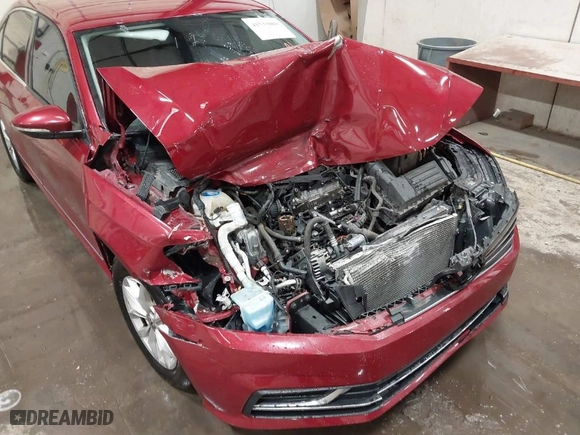 2016 Volkswagen Passat 1.8T S with VIN 1VWAS7A39GC013979, listed as a IAAI auction lot 41533003 with 162,746 mi miles. Bid and sale history available at carsss.com. Image 6.